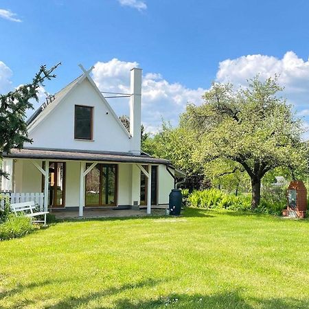 Lokoschen Villa ลืบเบอเนา ภายนอก รูปภาพ